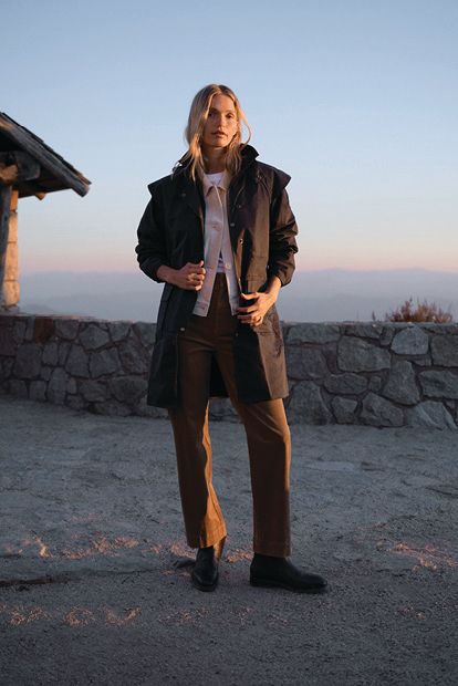 Driza-Bone Heritage Ranger Oilskin Coat - Brown - Image 7
