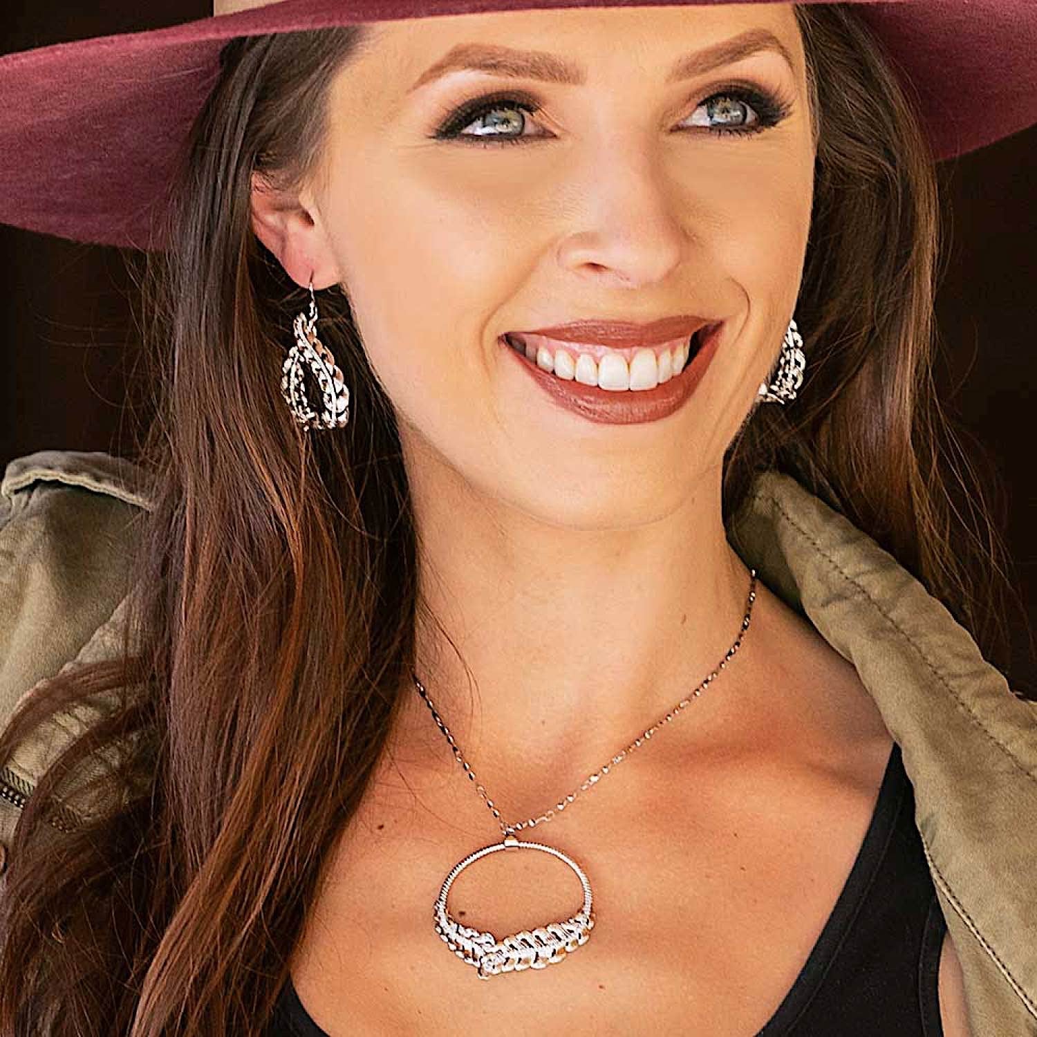 Montana Silversmiths Wrapped In Passion Silver Feather Necklace - Image 2
