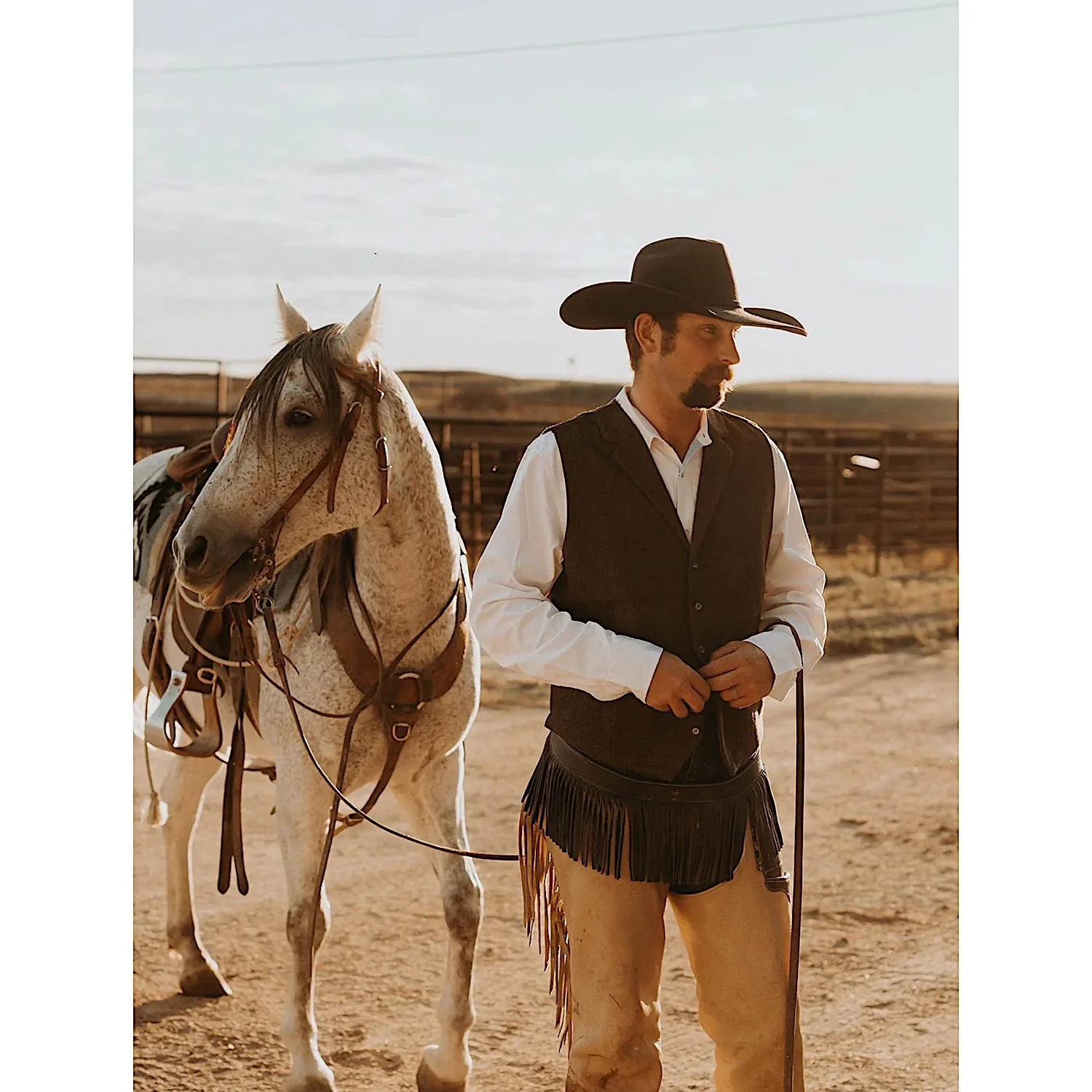 Outback Trading Men's Jessie Vest - Dark Brown - Image 2