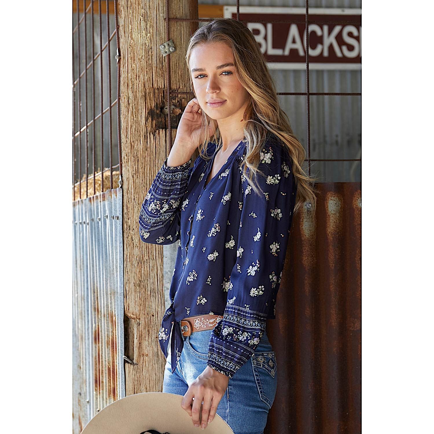 Pure Western Women's Amber Blouse Navy - Image 3