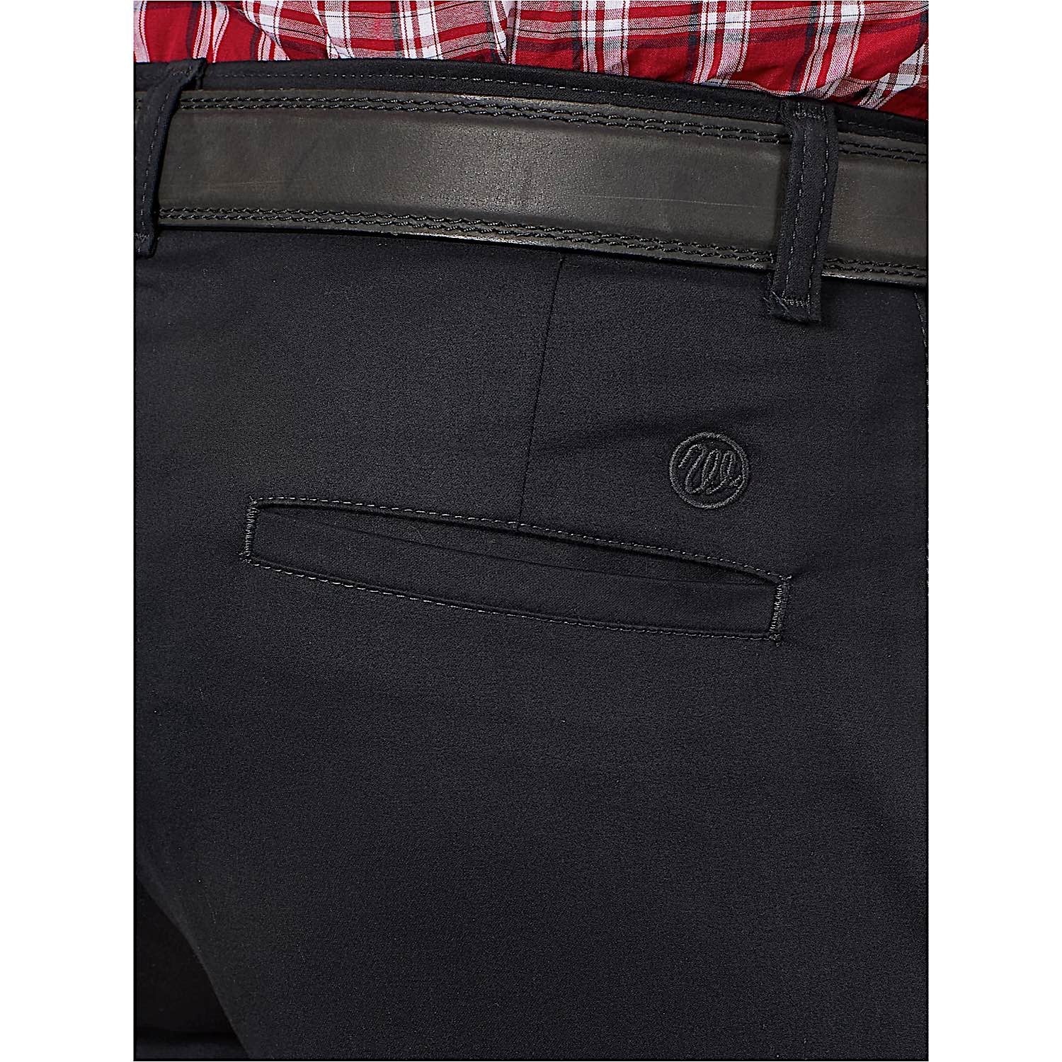 Wrangler Men's Casual Pleated Front Relaxed Fit Pants - Black - Image 4