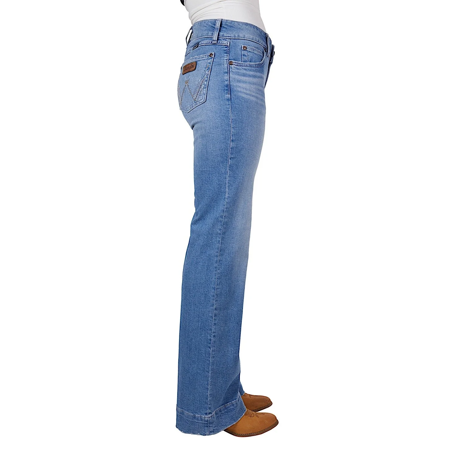 Wrangler Women's Hallie Jean - Mae 34L Sky - Image 3